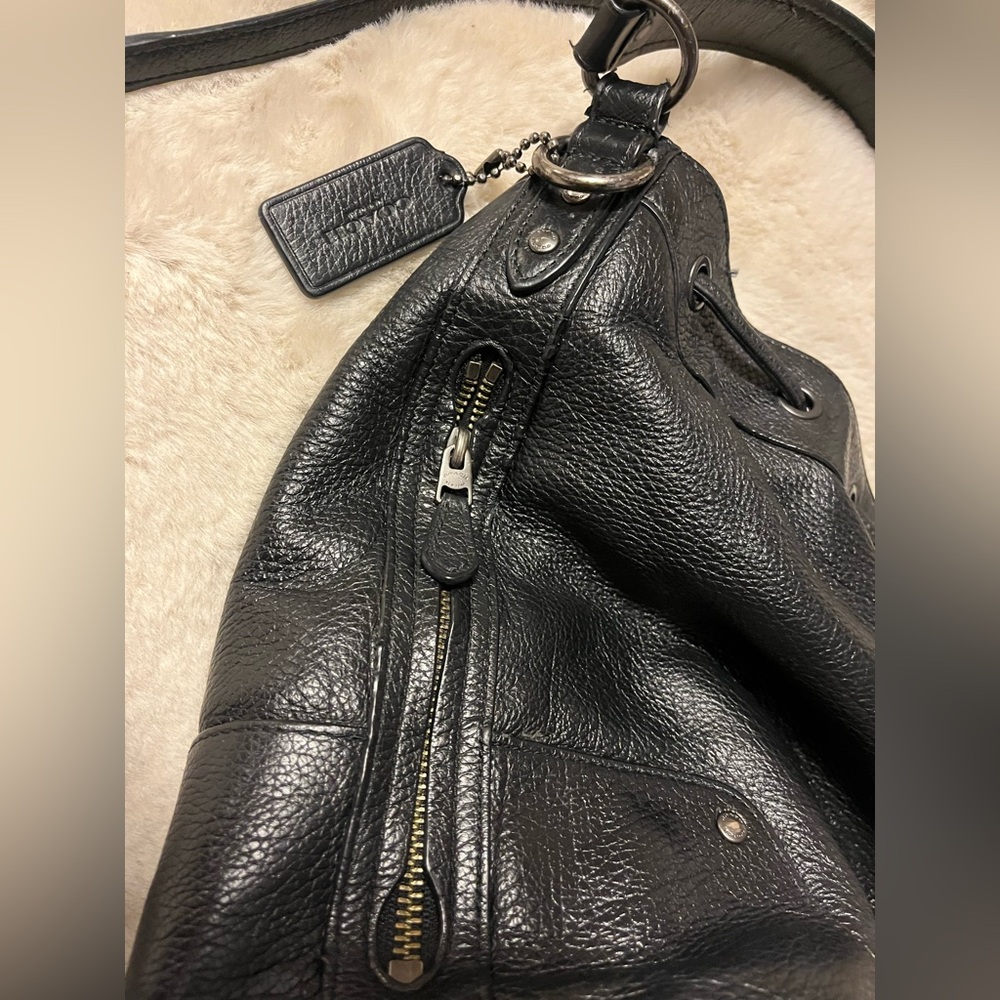 COACH Mickie Drawstring Crossbody Shoulder Bag 2 WAY. - Picture 10 of 11